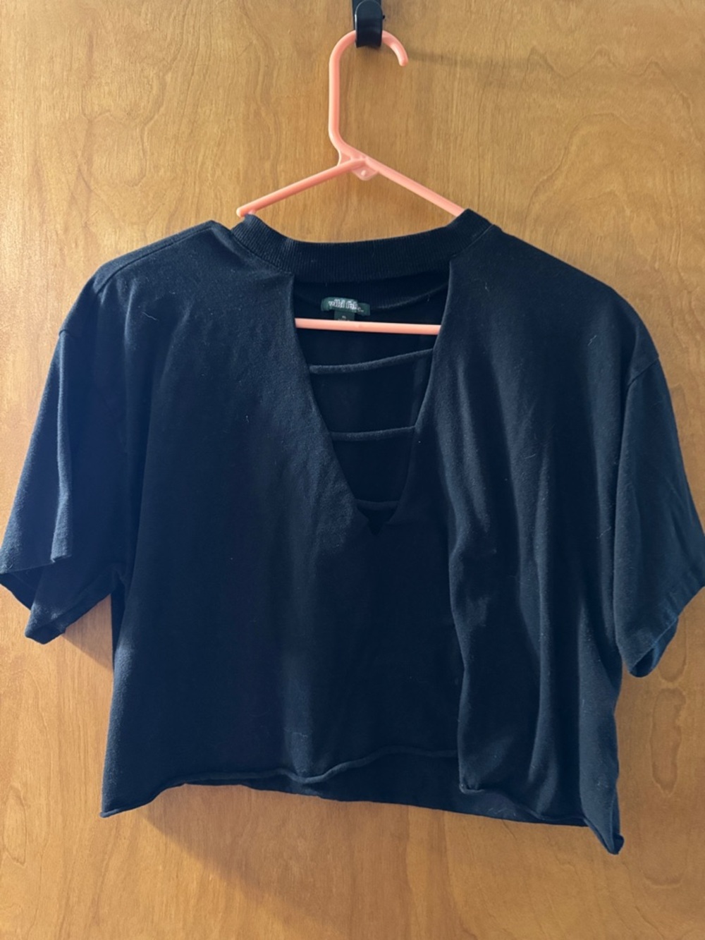 wild fable Black Short-Sleeve Cutout Crop Top